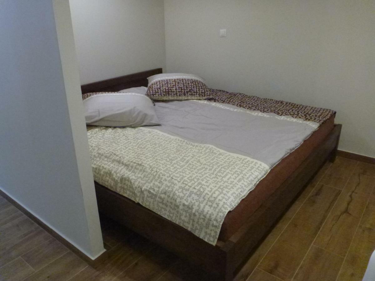 Apartament Na Brodatego วรอตซวาฟ ภายนอก รูปภาพ